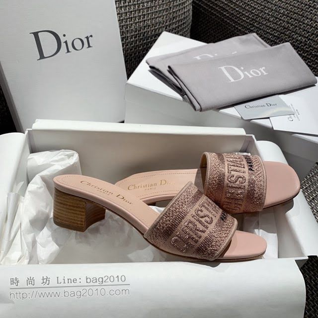 DIOR女鞋 迪奧2021專櫃新款磨砂新大底涼拖 Dior一字型刺繡平拖  naq1502